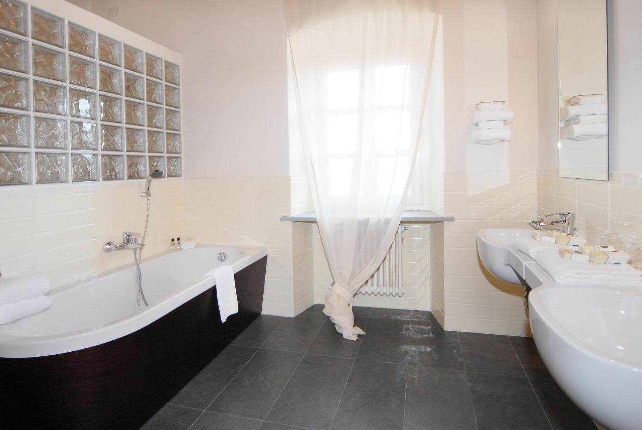 Hotel Antico Podere Propano سالوزو المظهر الخارجي الصورة