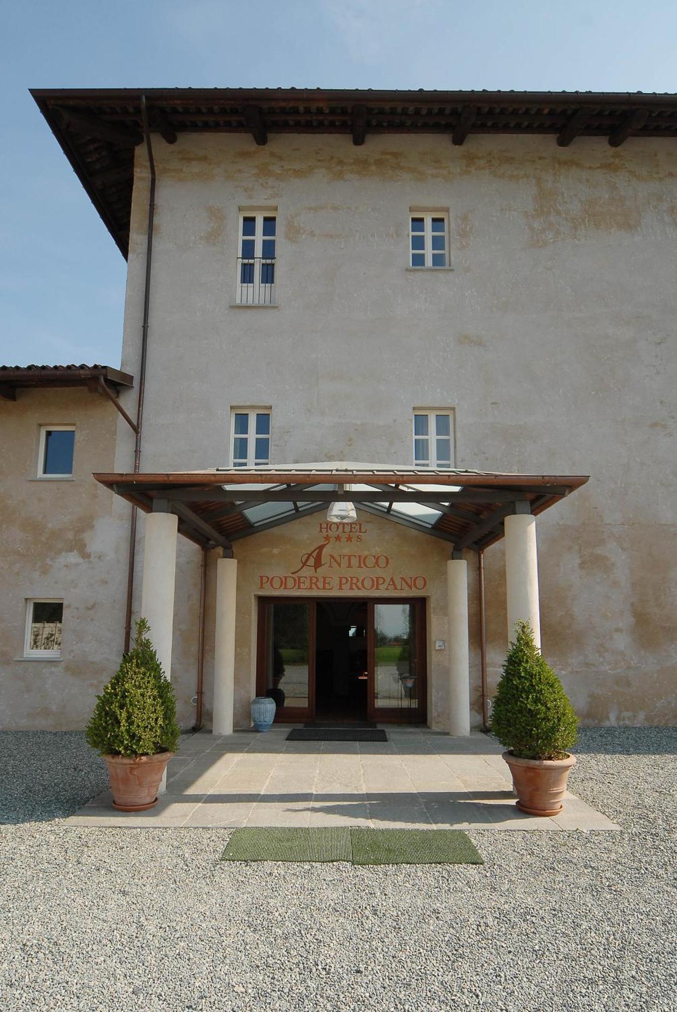 Hotel Antico Podere Propano سالوزو المظهر الخارجي الصورة