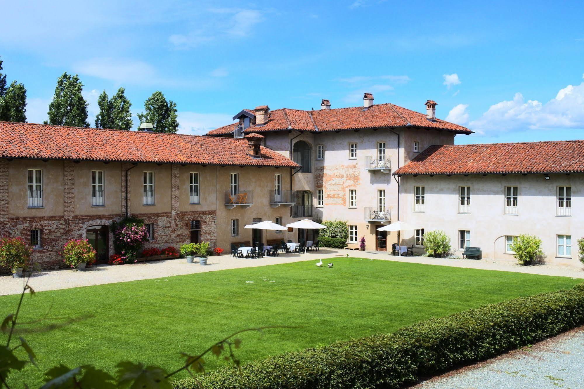 Hotel Antico Podere Propano سالوزو المظهر الخارجي الصورة